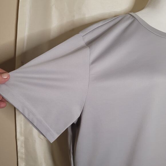 Men's Gray Shirt - Size 3XL - Great Condition! - Picture 3 of 11